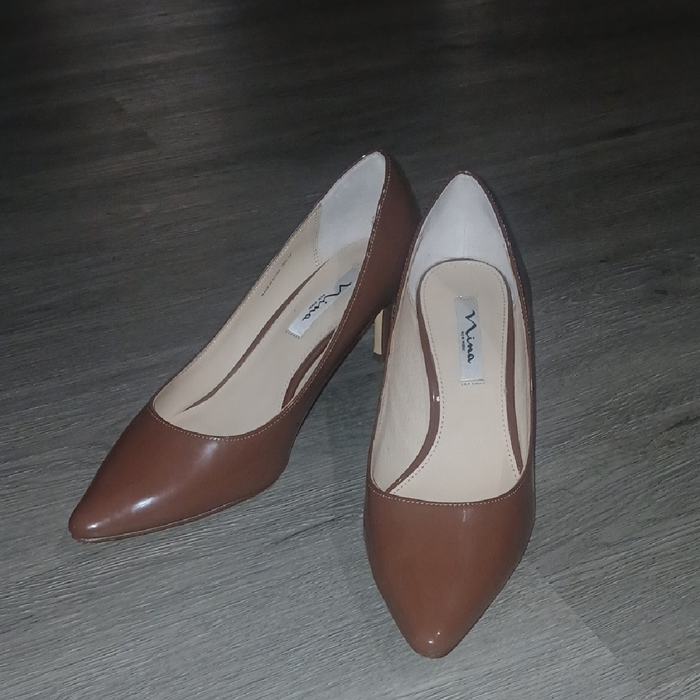 Nina New York brown pointed toes Women's Heels Sz 11 EUC